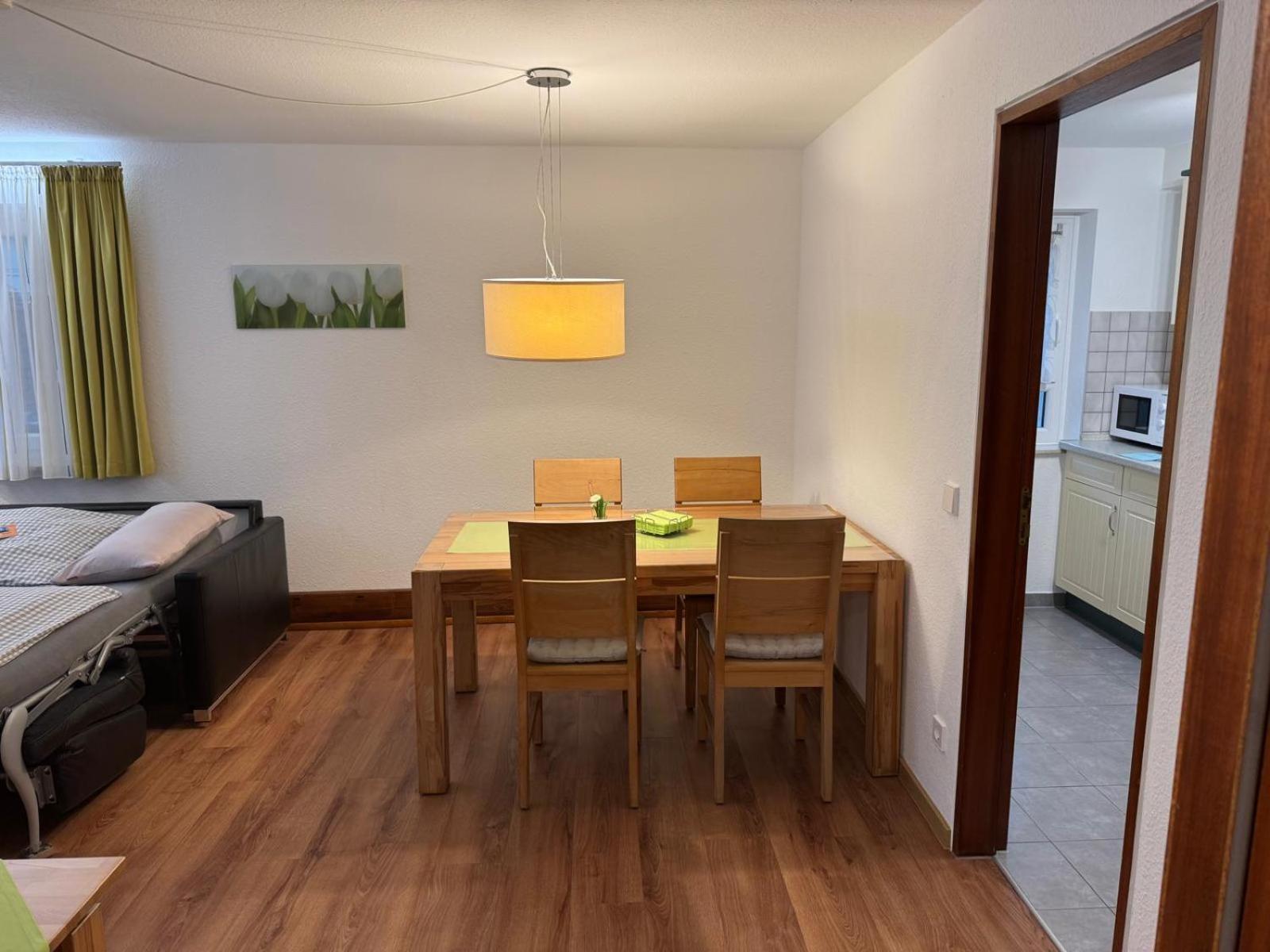 Waldenbuch Ferienwohnung "Schwarzwald" , Pension Wauri מראה חיצוני תמונה